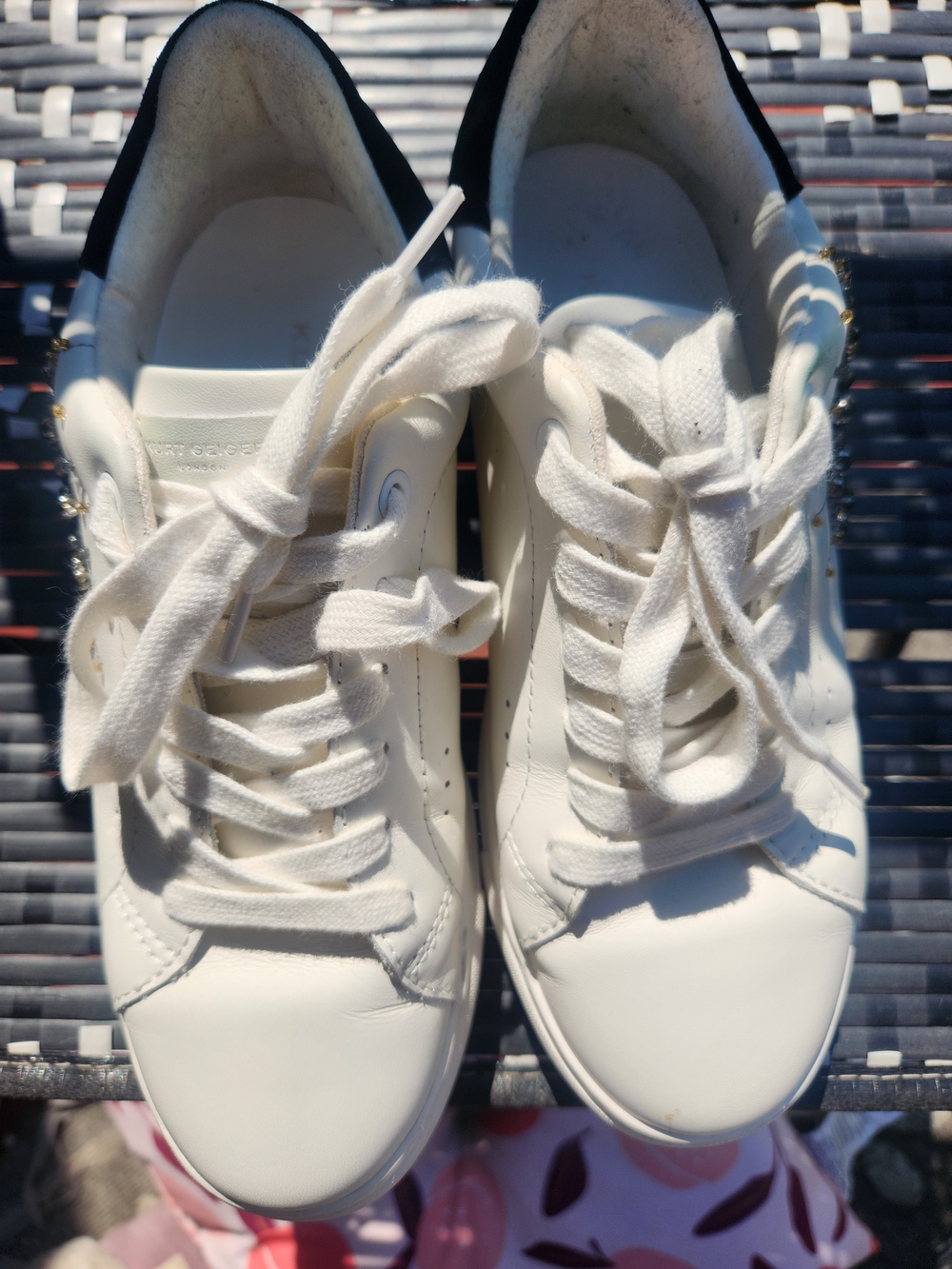 Kurt Geiger Eye Accent White Women's Embellished Sneakers Size 6 - Picture 9 of 11